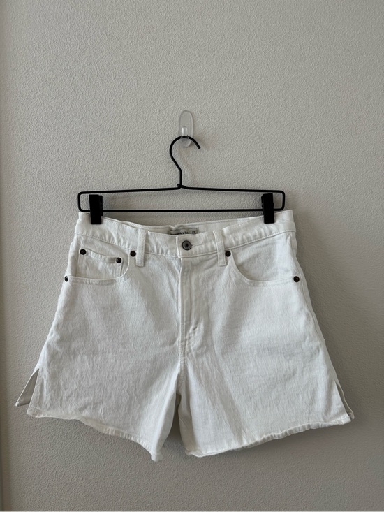 Abercrombie & Fitch Pants - Abercrombie & Fitch White High-Rise Dad Short